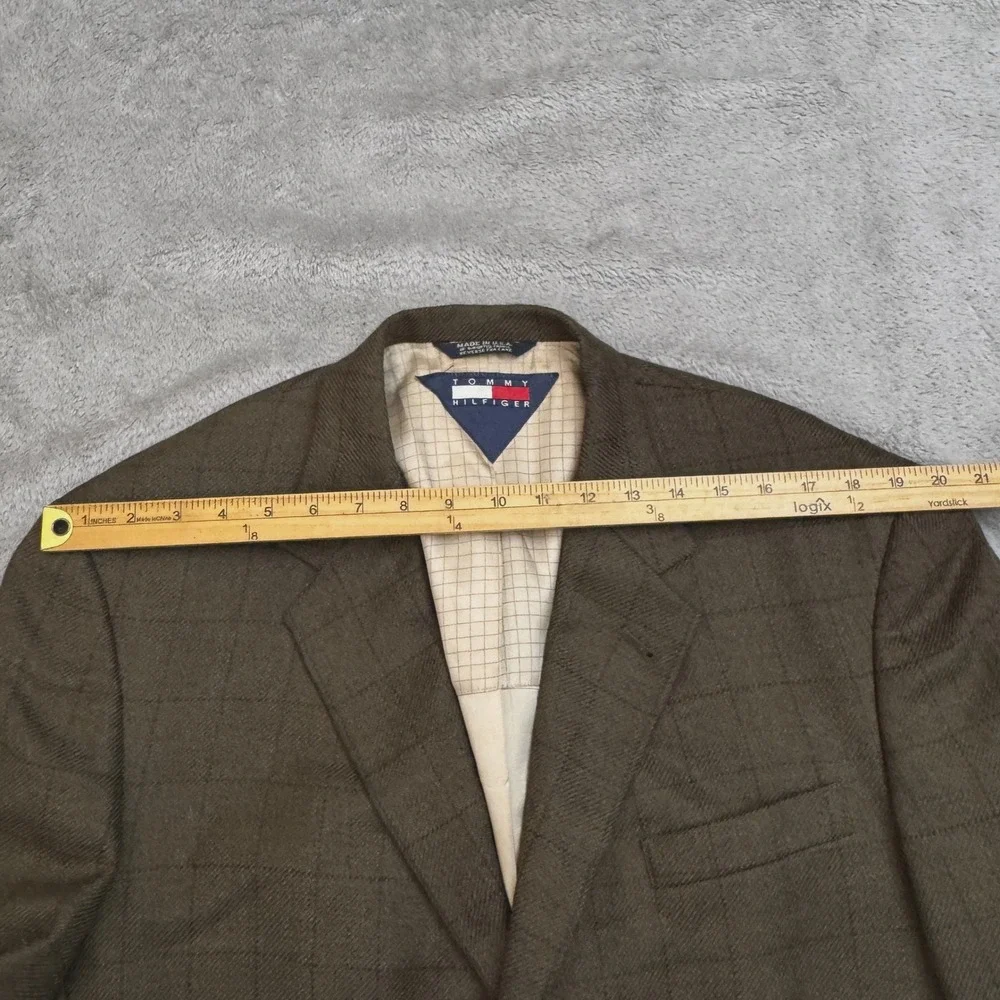 Vintage Tommy Hilfiger‎ Men's Sport Coat / Blazer Size 42R 3 Button